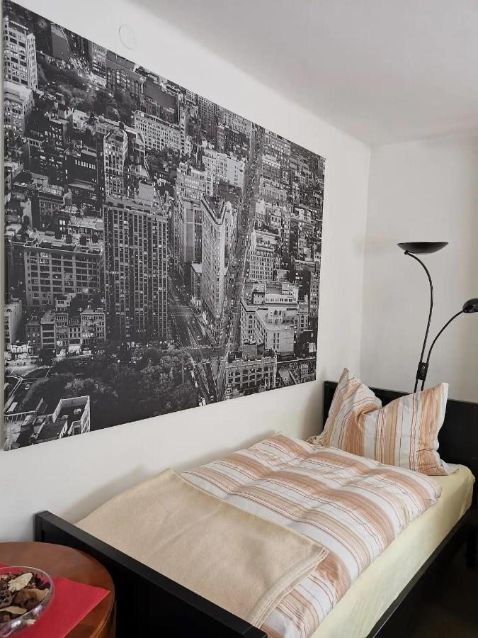 70Qm 3-Zimmer Apartment Am Tauernradweg In Hallein Bei Salzburg, Nahe Berchtesgaden, Rossfeld, Kehlsteinhaus, Obersalzberg, Watzmann, Schoenau Am Koenigsee, Bad Vigaun, Schloss Hellbrunn, Burg Hohen Salzburg, Burg Hohen Werfen # Beherbergungsbetrieb מראה חיצוני תמונה
